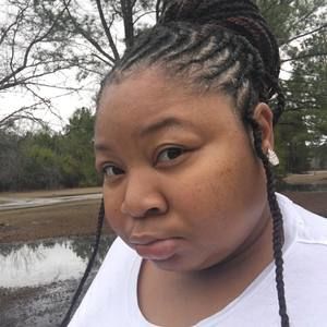 Meet your Posher, Jasmine